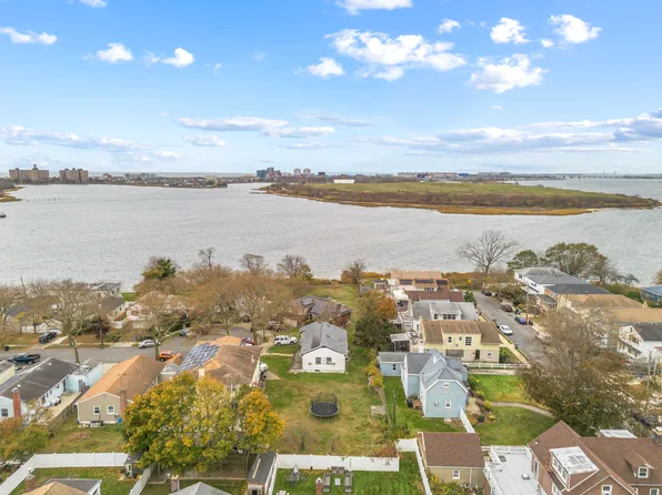 32-30 Anchor Drive image 31 of 33