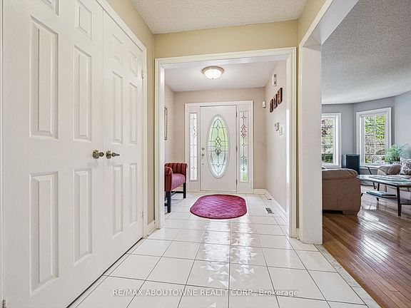 4th image of 2372 Saugeen Rd