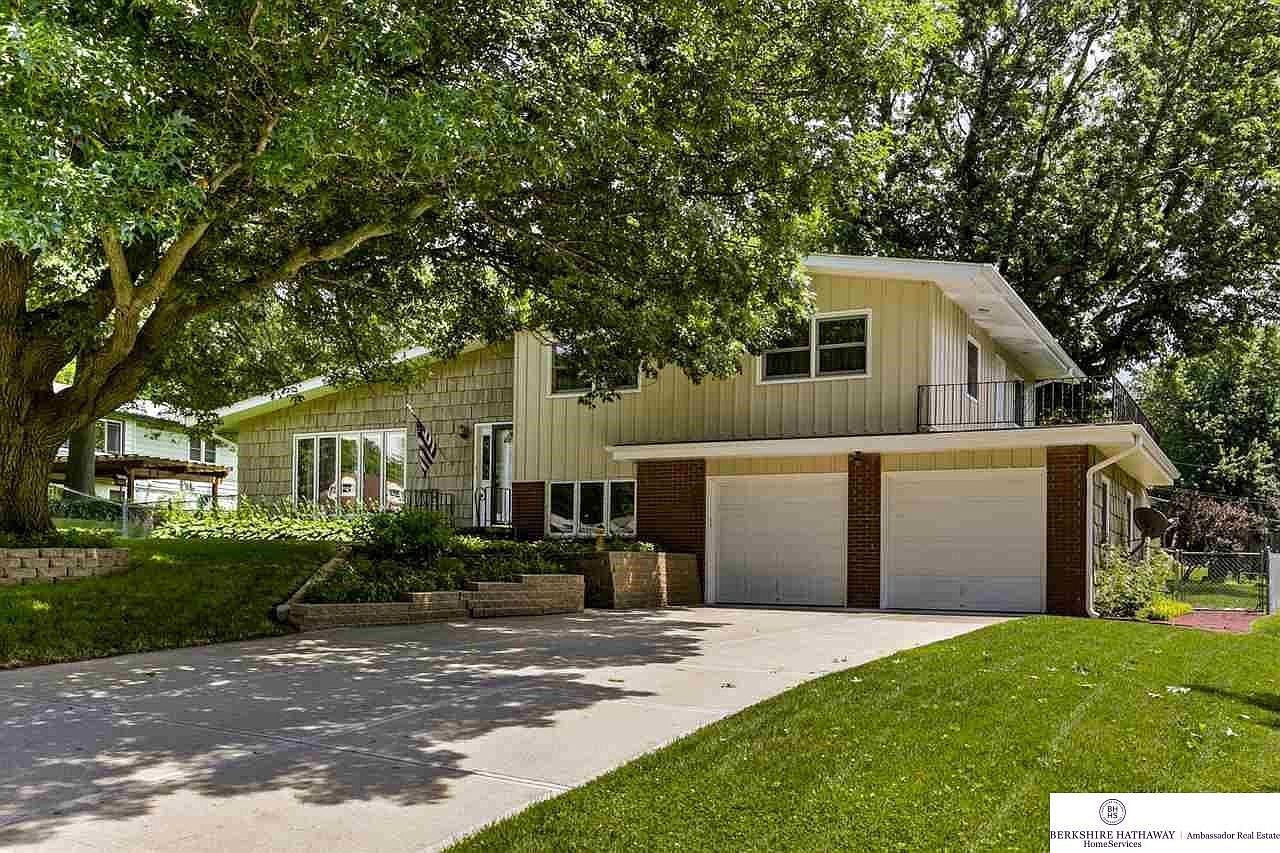 4435 Sunny Slope Ave, Omaha, NE 68134 Zillow