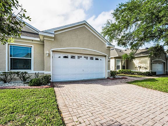 2nd image of 2644 Tottenham Dr