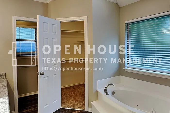 8306 Navigation Dr — Photo 15