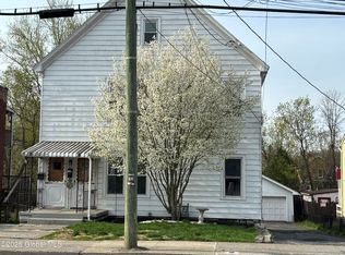 249 Saratoga Ave, Mechanicville, NY 12118