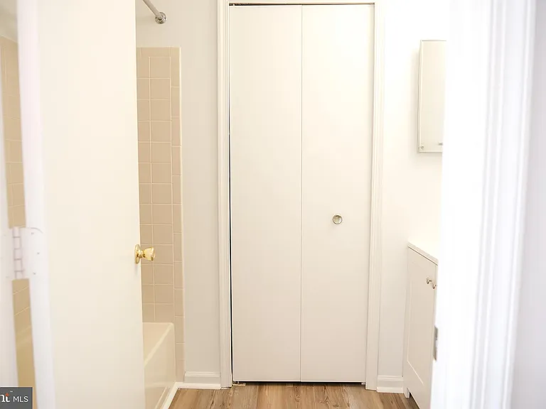 6941 Mary Caroline Cir #H — Photo 21