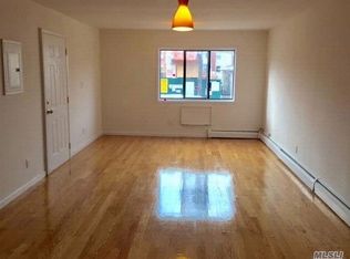 1125 127th St FL 1, College Point, NY 11356