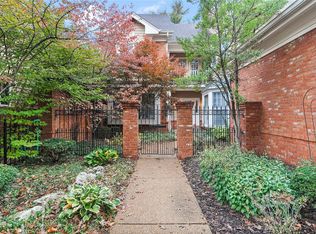 309 Carlyle Lake Dr, Saint Louis, MO 63141