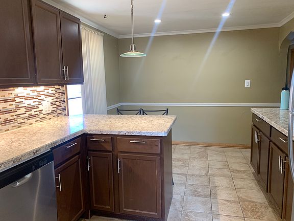 3rd image of 5116 Allen Dr #5118