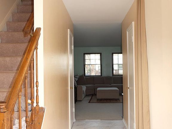 2nd image of 42 Winslow Park Dr
