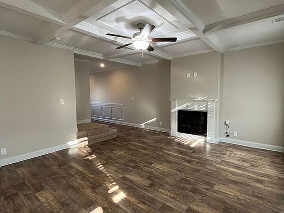 5th image of 1276 Black Oak Cir