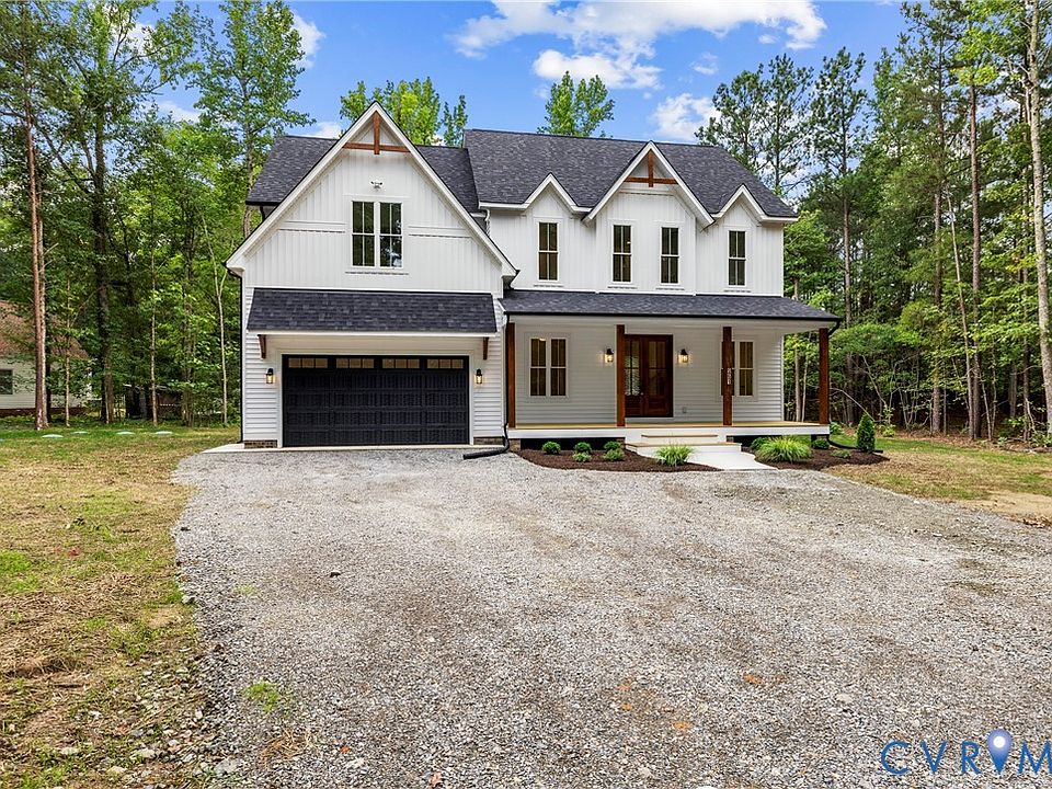 1st image of 561 Rockford Rd