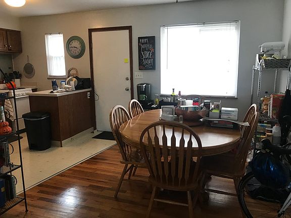 4th image of 970 Hilo Ln