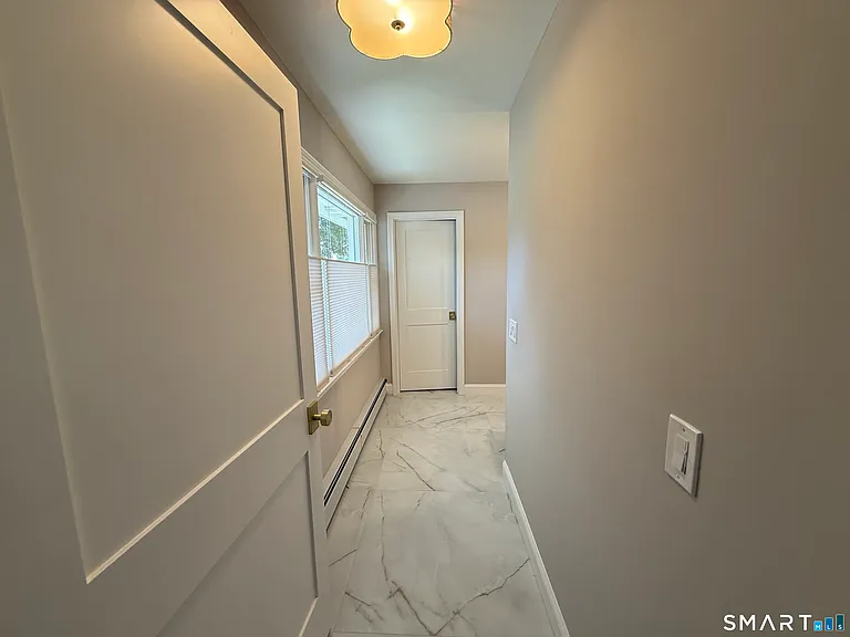 16 Candlewood Acres Rd — Photo 25