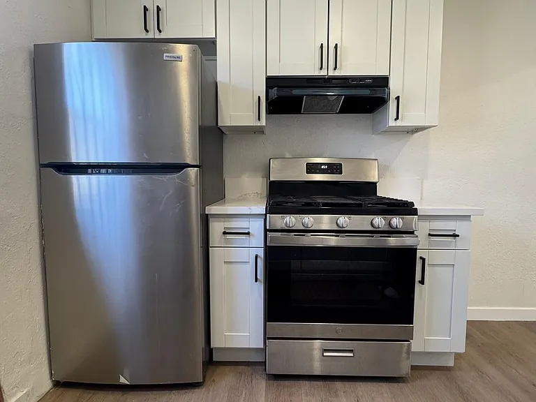 3467 W Florence Ave #4 — Photo 3