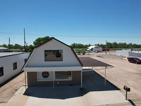 806 W 1st St, Ogallala, NE 69153