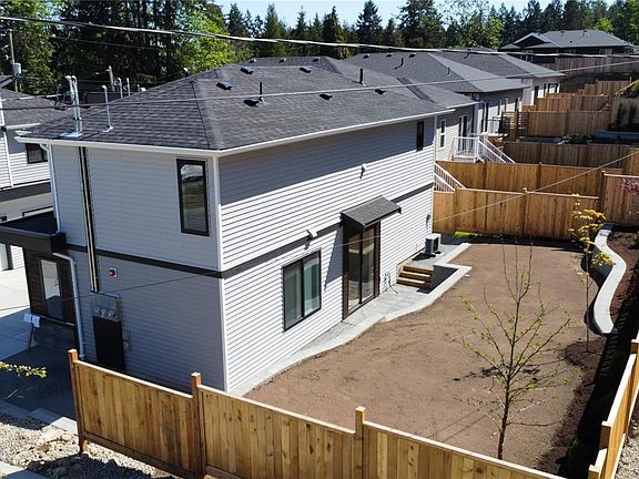 2nd image of 163 Alberta Rd