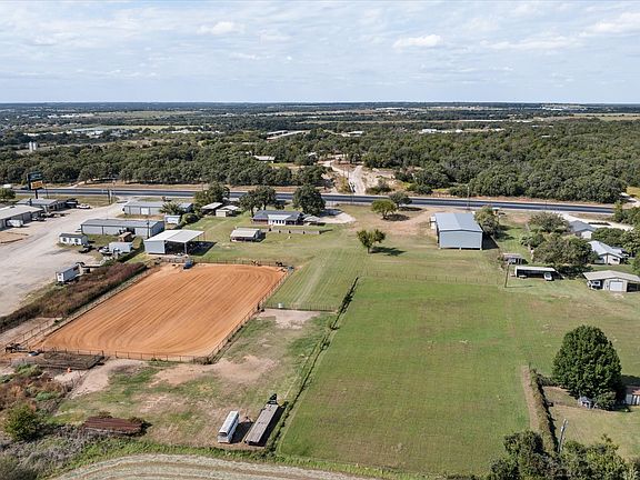 5th image of 2720 N Us Highway 377