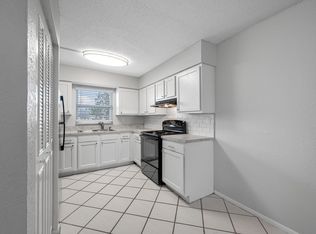 5510 58th Way N APT A215, Saint Petersburg, FL 33709
