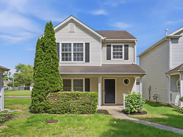 3594 Revolutionary Dr, Columbus, OH 43207