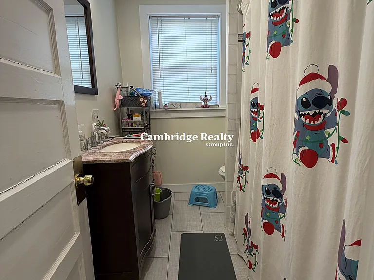 31 Mansfield St #1 — Photo 10