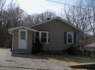 3203 Duco St, Alton, IL 62002