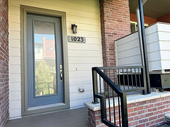 4th image of 1023 Leonard Ln