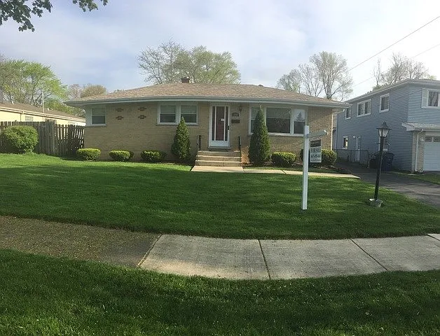 906 W Morris Ave photo 1