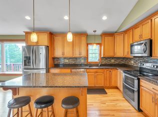 16 Platinum Pln, Barre, VT 05641