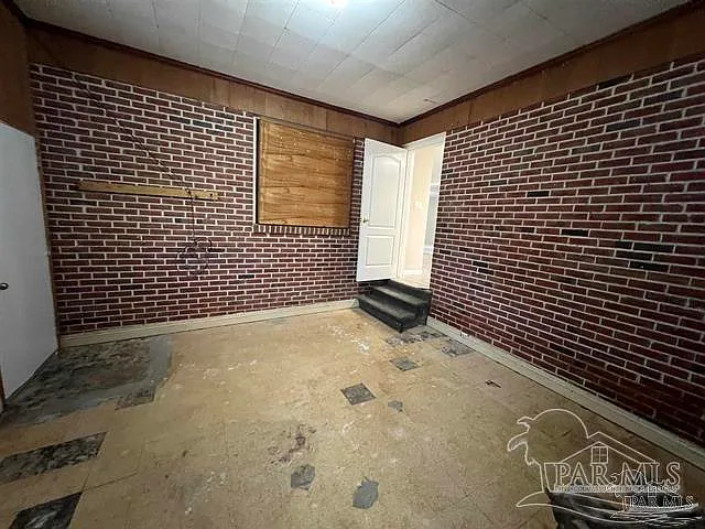 5733 Orange St — Photo 11