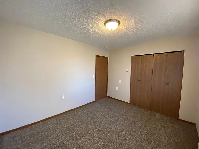 Westview Apartments — Photo 8