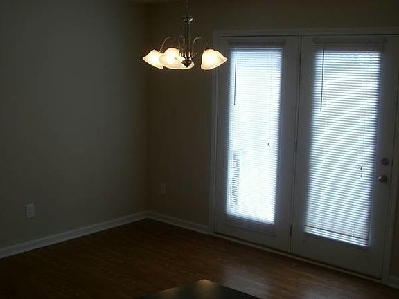 5th image of 159 Old Towne Walk Unit 104
