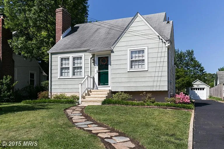 1810 S Pollard St photo 1