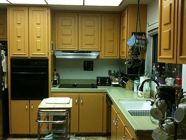 2nd image of 323 Bagshaw Ct