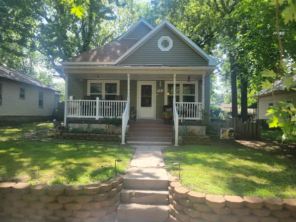 521 N C St, Arkansas City, KS 67005