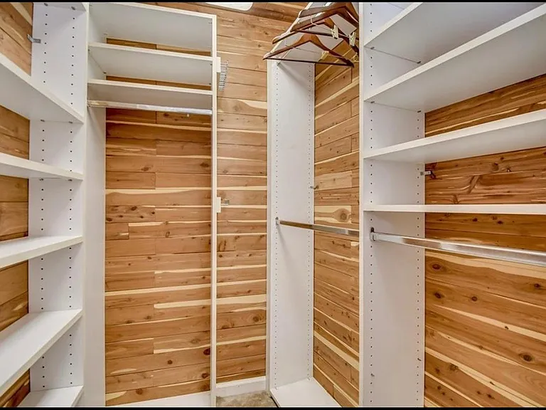 Colony Place Dr — Photo 16
