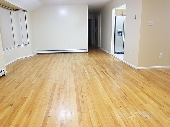3rd image of 58 256th St Floor 2