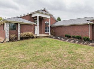 116 Autumn Ln, Georgetown, KY 40324