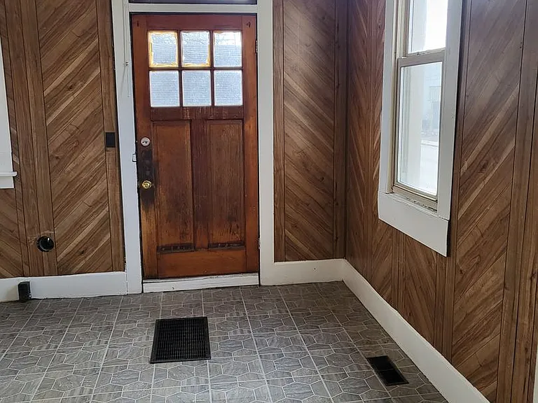 401 E Michigan St — Photo 10
