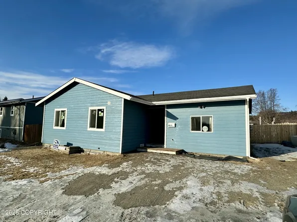 4671 Early Spring St, Homer, AK 99603