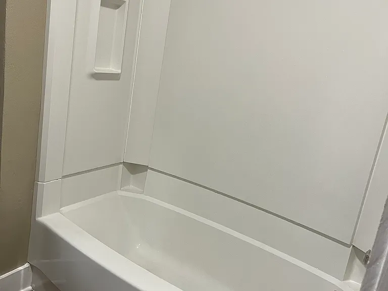 425 Elmer Ave — Photo 9