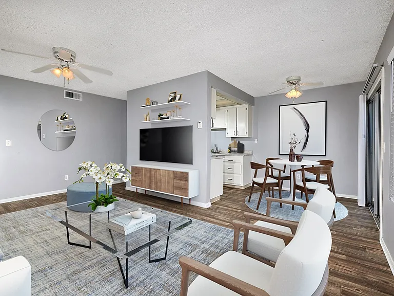 Villa Del Mar Apartments (new) — Photo 21