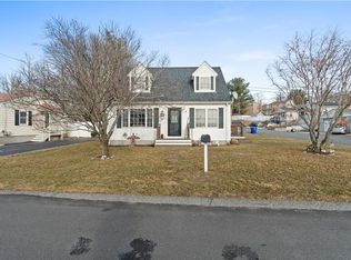 24 Sampson Ave, North Providence, RI 02911