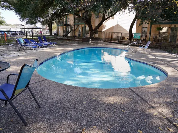 1624 Aquarena Springs Dr APT D132, San Marcos, TX 78666