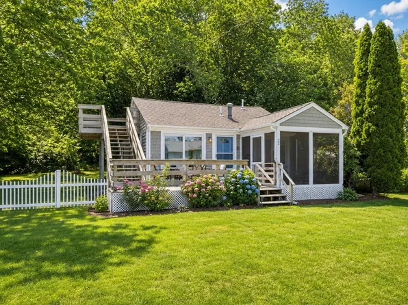 23 Brians Way, Plymouth, MA 02360