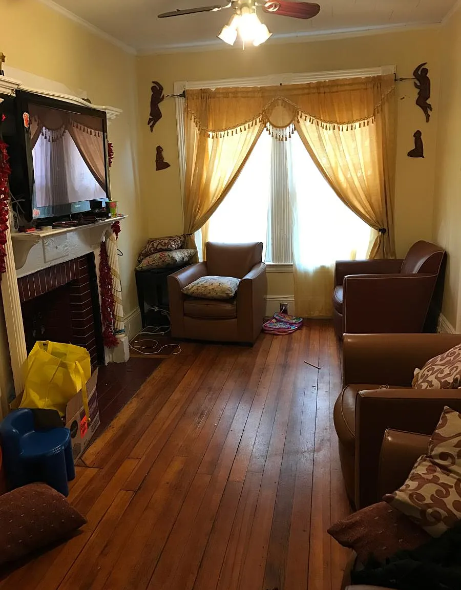 2 bed, 900 sqft, $2,800 — Photo 3
