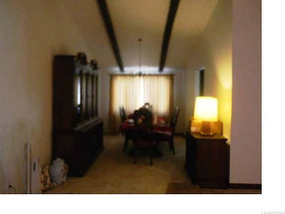 4th image of 111 Marywood Dr