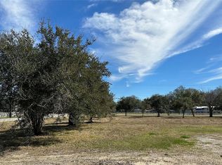 2567 Fairview Dr, Alvin, TX 77511