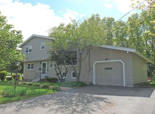 15 Johnson Rd, Sharon, MA 02067