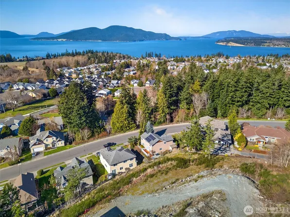 2307 Antone Way, Anacortes, WA 98221