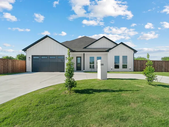 205 Altamesa Blvd, Fort Worth, TX 76134