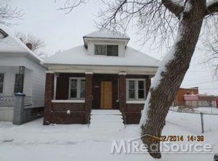 12506 Moran St, Hamtramck, MI 48212