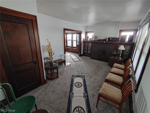 4th image of 2126-2128 Lewis Dr